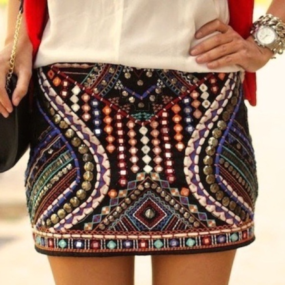 Zara embellished skirt S